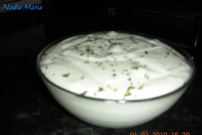 Lactoneza (maioneza din lapte cu usturoi)