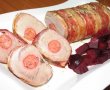 Muschiulet de porc invelit in bacon si umplut cu carnat-2