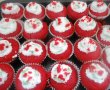 Red velvet cupcakes-2