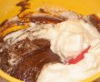 Tort cu ciocolata, bezea si crema de lapte-6