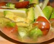 Salata cu avocado, rosii si emmentaler-6