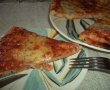 Pizza cu rosii si mozarella-7