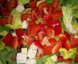 Salată de ton cu brânzeturi și semințe-2