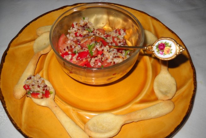 Lingurite cu lamaie si salata de quinoa