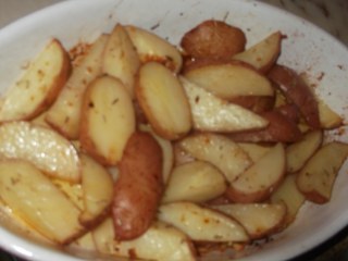 Cartofi aromati cu rozmarin