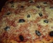 Pizza cu pasta de ardei-5