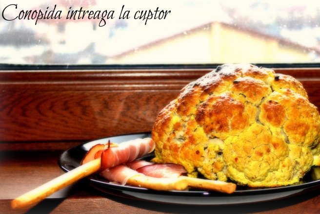 Conopida intreaga la cuptor