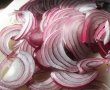 Cartofi la cuptor cu sos de ceapa caramelizata-3