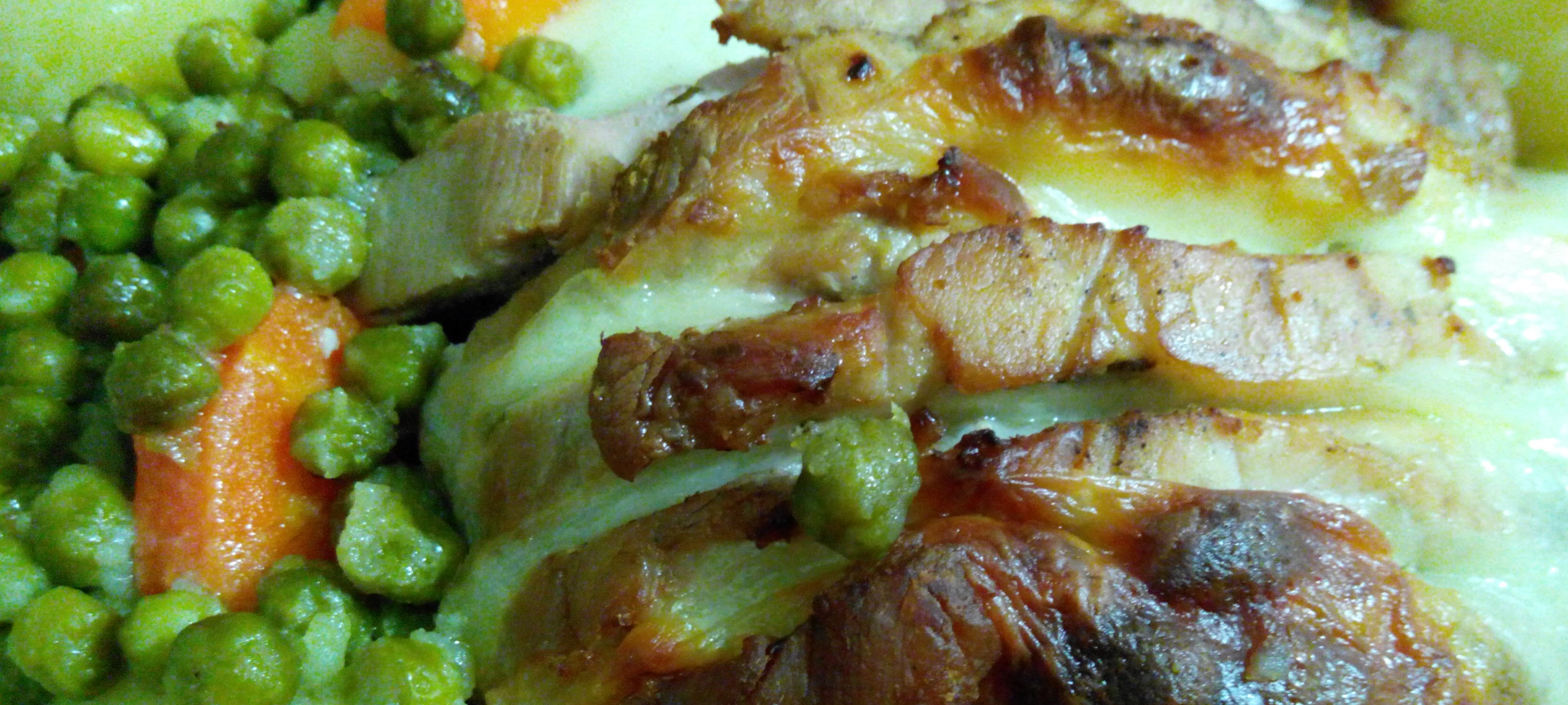 Friptura de porc cu legume, la cuptor
