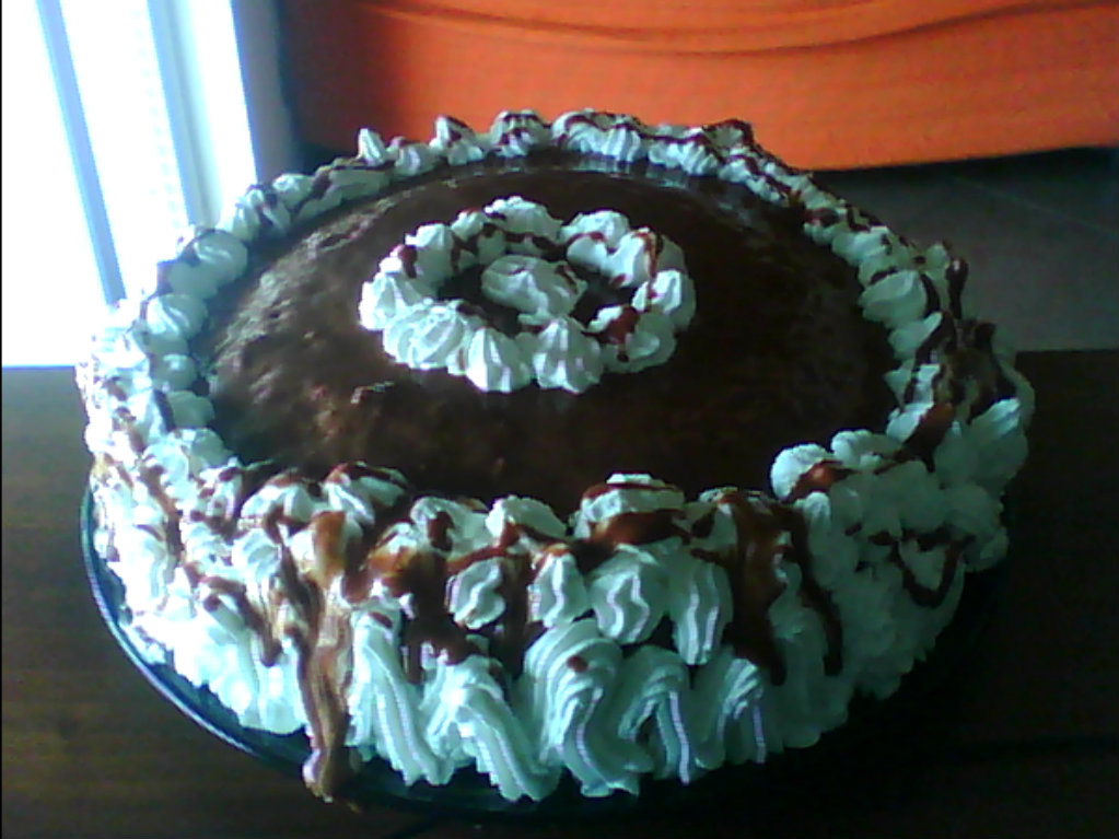 Tort de ciocolata (2)