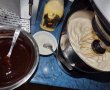 Tort cu blat de biscuiti, rubarba si crema de ciocolata-2