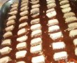 Tort din foi de napolitane cu sos caramel si glazura de ciocolata  (reteta nr.100)-4