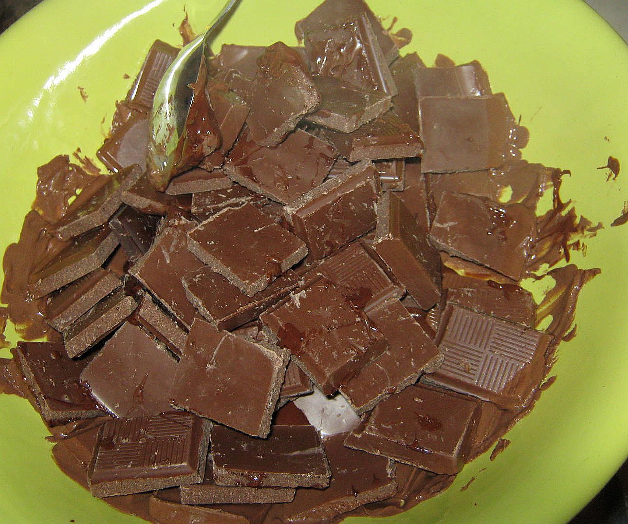 Tort cu ciocolata