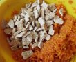 Salam de biscuiţi, reţetă cu morcovi şi nucă de cocos-4