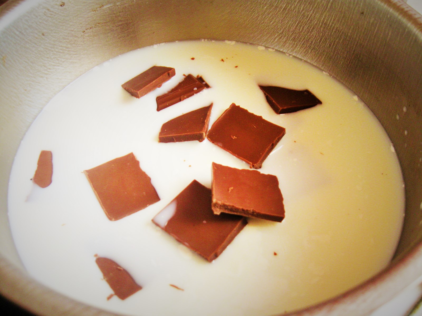 Prajitura ciocolatoasa cu visine