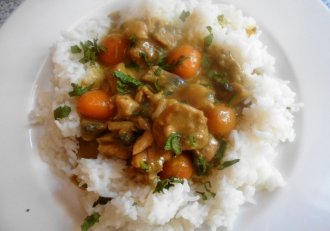 Curry de pui cu orez basmati