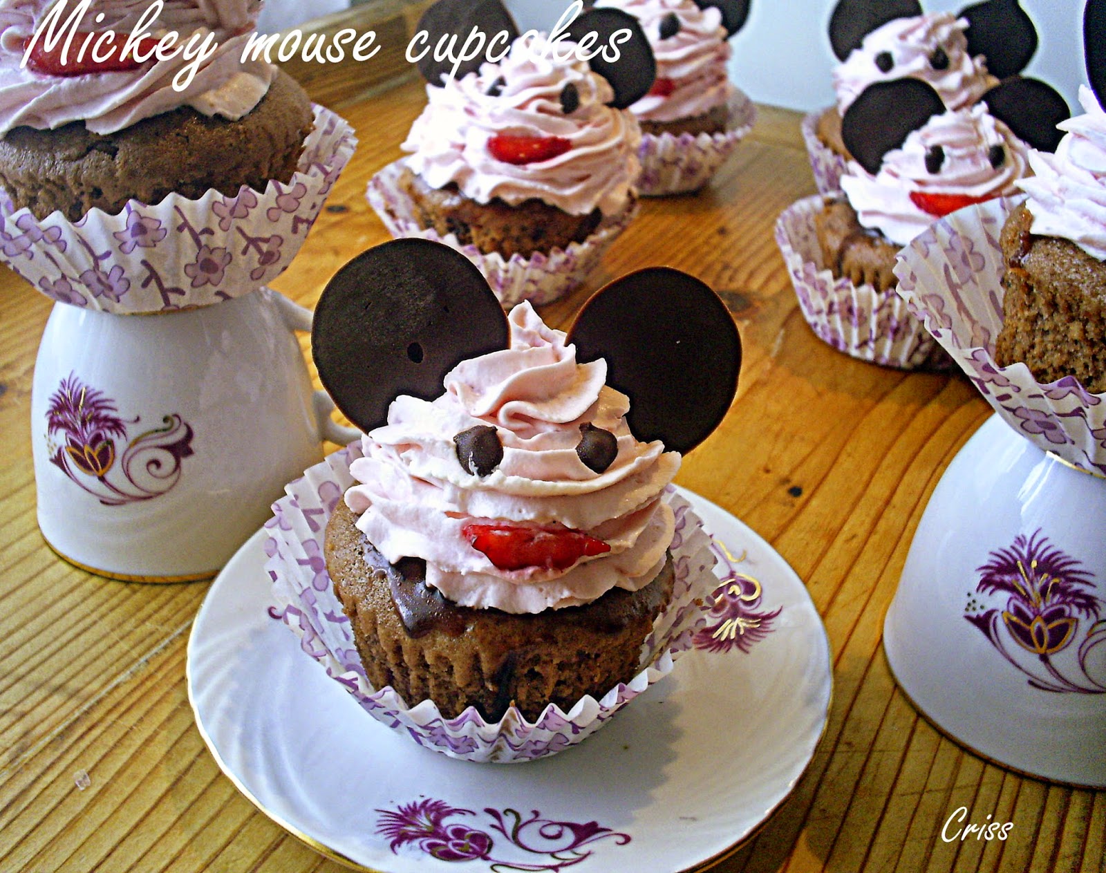 Mickey mouse cupcakes
