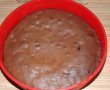 Tort de ciocolata cu fructe deshidratate si crema rapida-5