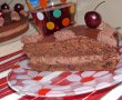 Tort de ciocolata cu fructe deshidratate si crema rapida-16