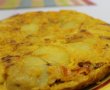 Tortilha spaniola cu carnati picanti-13