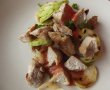 Salata calda cu dovlecei copti si carne de porc-5