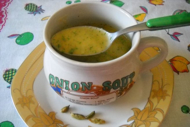 Supa rece cu cardamom