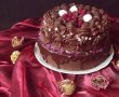 Tort aniversar cu zmeură şi ciocolată-0