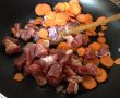 Tocana de porc cu cartofi si zucchini-0