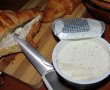Croissant cu crema de branza, salami si salata de cruditati-2