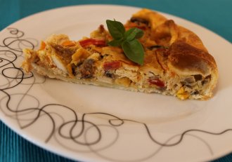 Tarta de pui cu legume