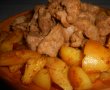 Cartofi la cuptor si friptura de porc la tuci-7
