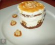 Cheesecake cu nuci si caramel-4