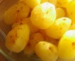Cartofi aurii cu pulpe de pui-1