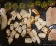 Scoici, calamar, file pangasius cu legume pe placa electrica-14