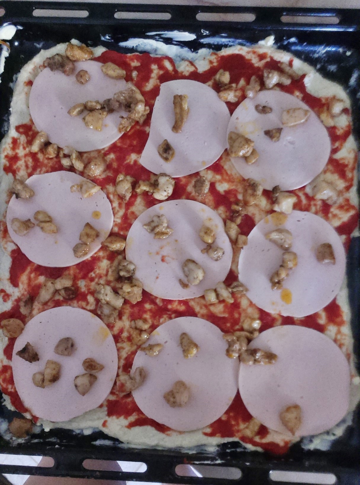 Pizza cu pui