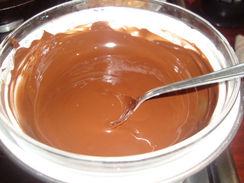 Tort cu mousse de ciocolata