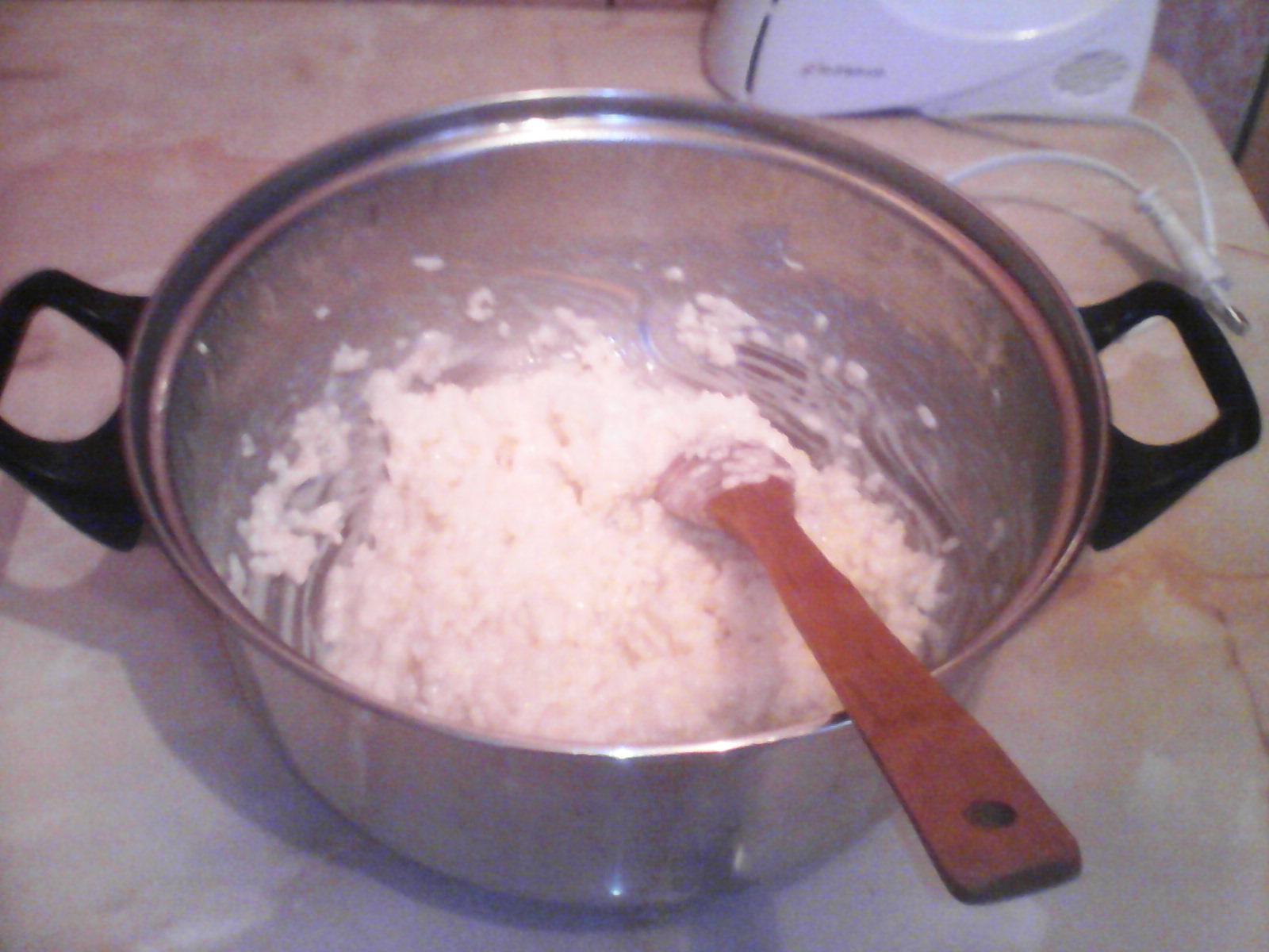Tort din orez cu pere