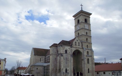 Catedrala romano catolica Sfantul Mihail din Alba Iulia