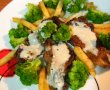 Ceafa de porc , broccoli si sos gorgonzola-0