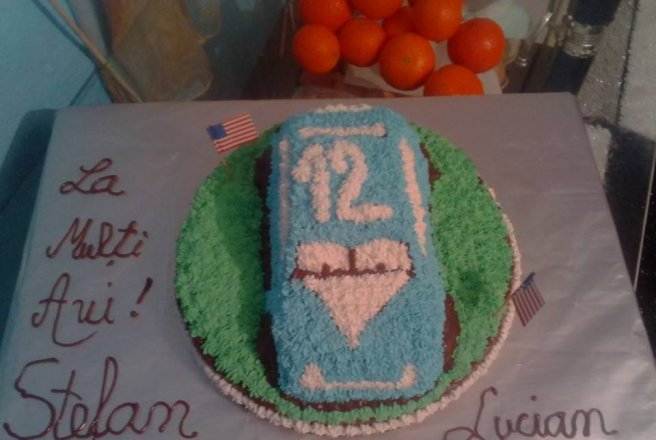 Tort Masina cu ciocolata