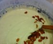 Prajitura cu iaurt si stafide-1