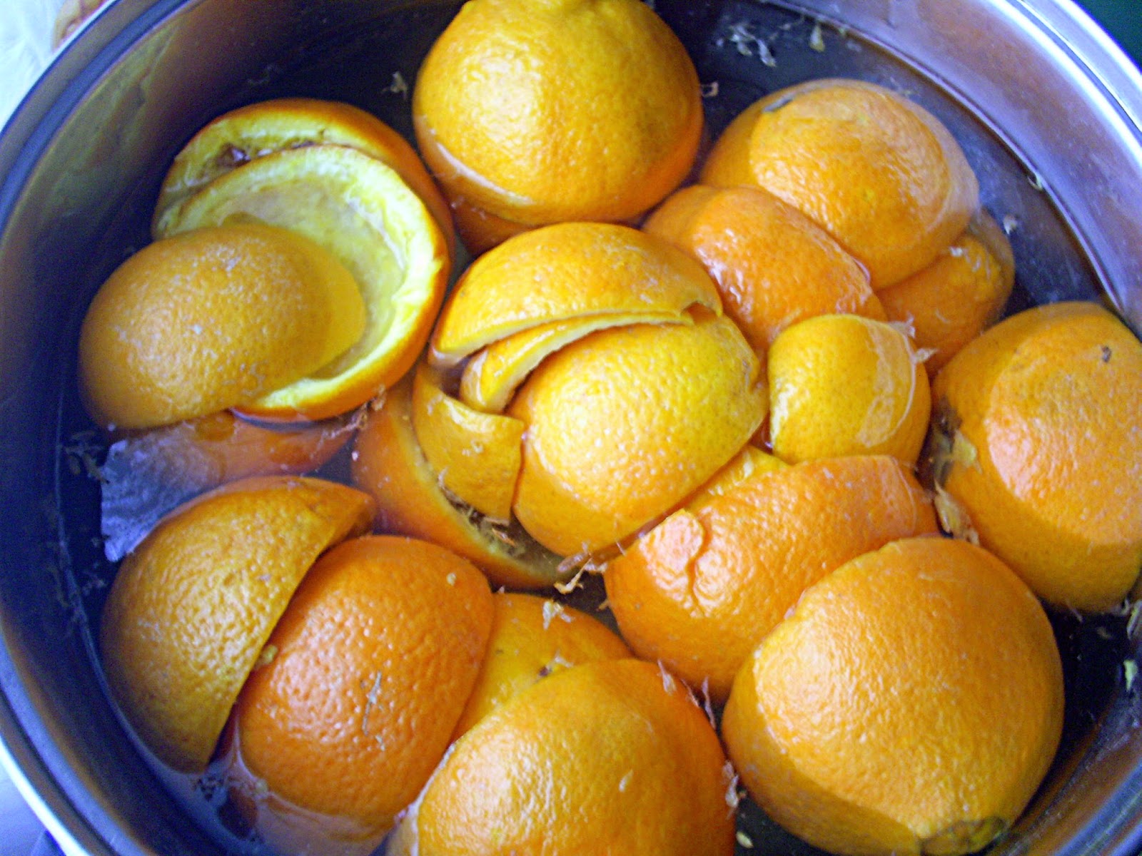 Coji de portocale confiate