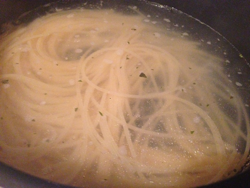 Spaghete carbonara, reţetă delicioasa