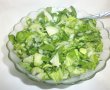 Salata verde cu ceapa si castravete-2