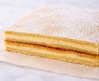 Prajitura copilariei - foi cu miere si crema fina de vanilie cu unt, prajitura Albinita-7
