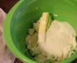 Minitarte cu crema de branza si jeleu de legume-4