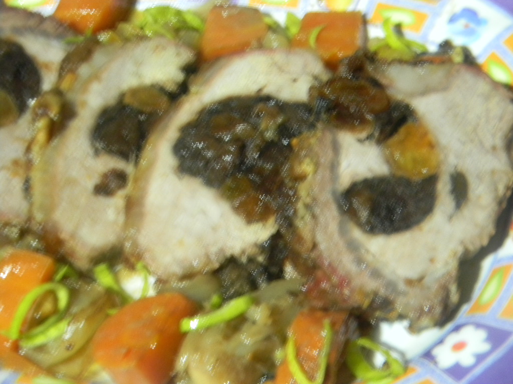Cotlet de porc cu prune uscate
