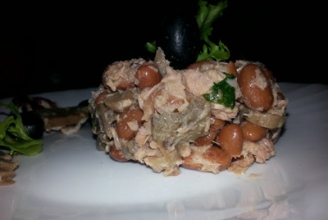 Salata de ton  cu ciuperci si masline