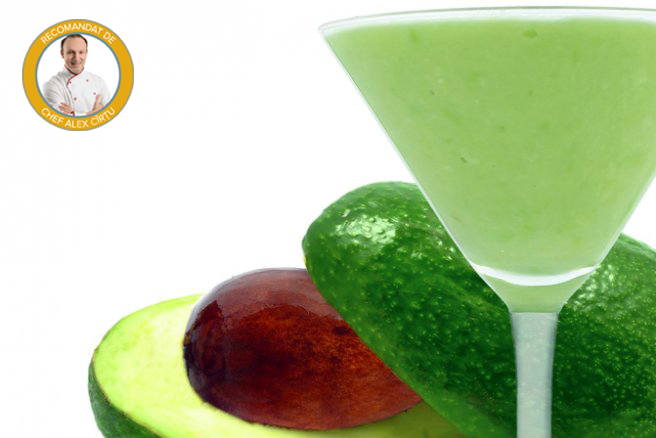 Cocktail de avocado si tequila cu blenderul Oster