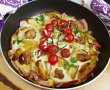 Omleta la cuptor, cu cartofi si preparate din carne-7